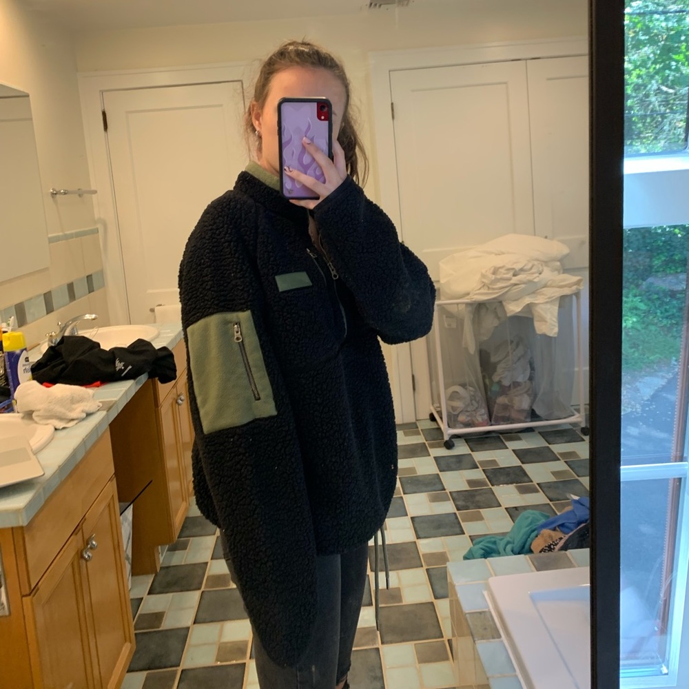 Urban Outfitters Sherpa Quarter Zip
